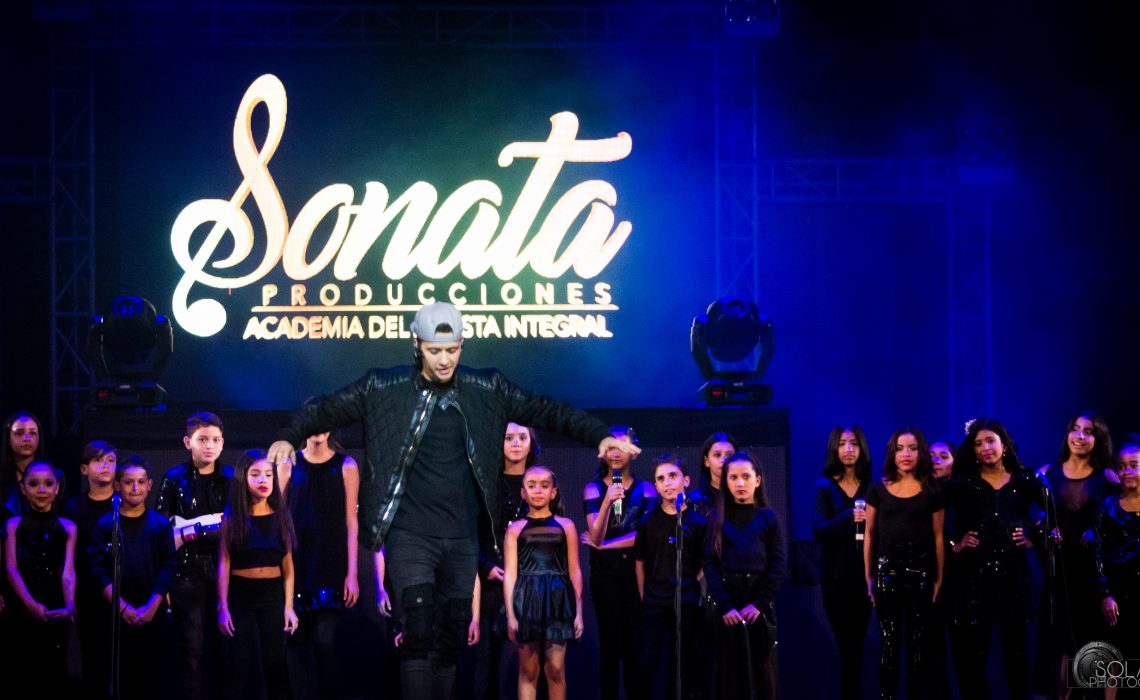 Espectáculo Sonata Show 2019 Sorprendió al Público con su Puesta en Escena