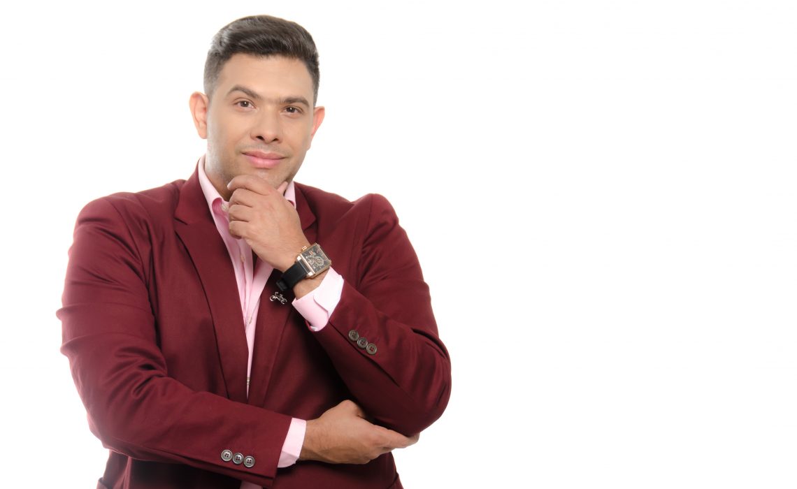 El Cirujano Plástico Juan Blanco Retoca a la Farándula Venezolana