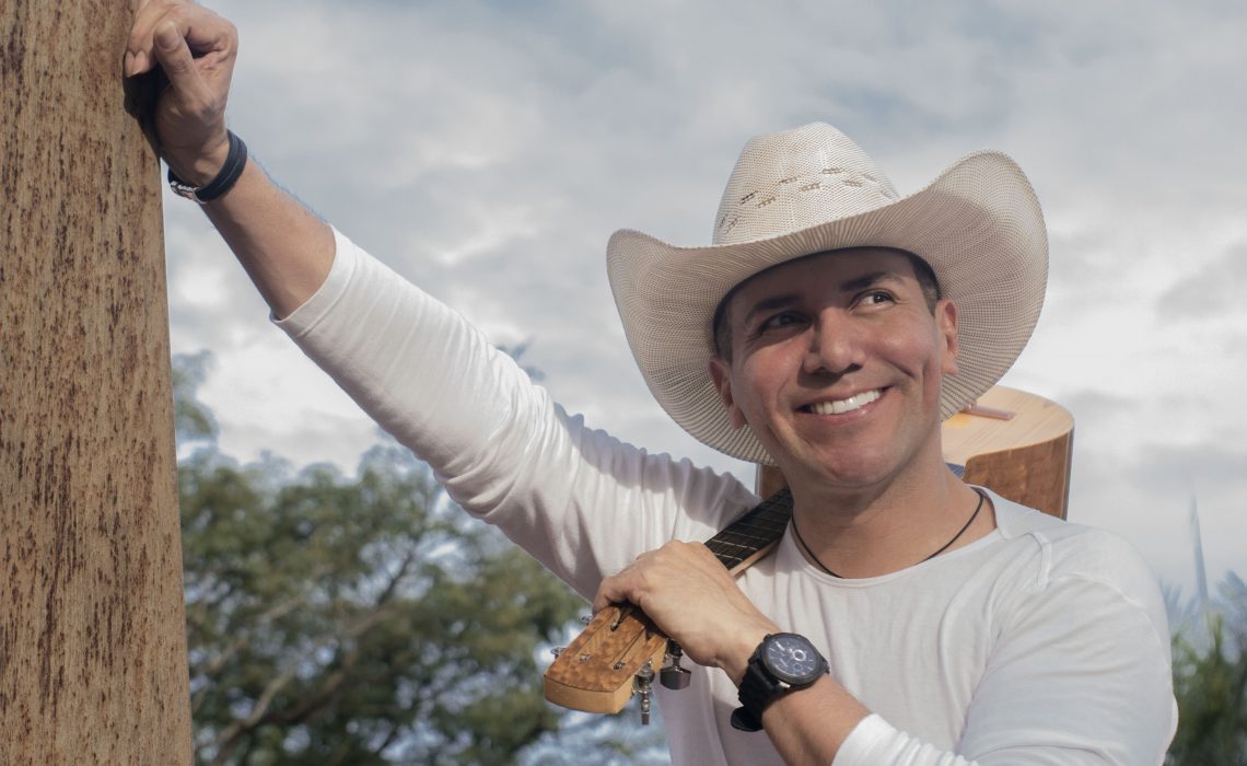 Javier Eduardo a la Conquista de Venezuela “A Su Estilo y Su Manera”