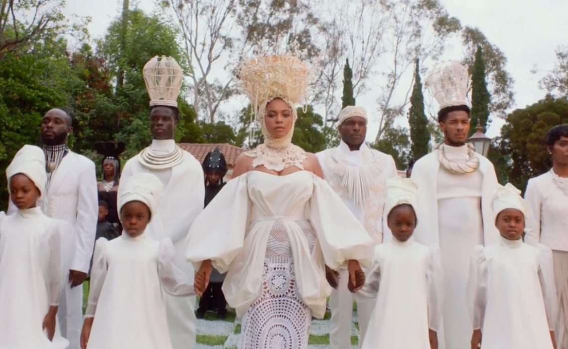 Black is King: Los 10 Detalles del Fantástico Nuevo Álbum Audiovisual de Beyoncé
