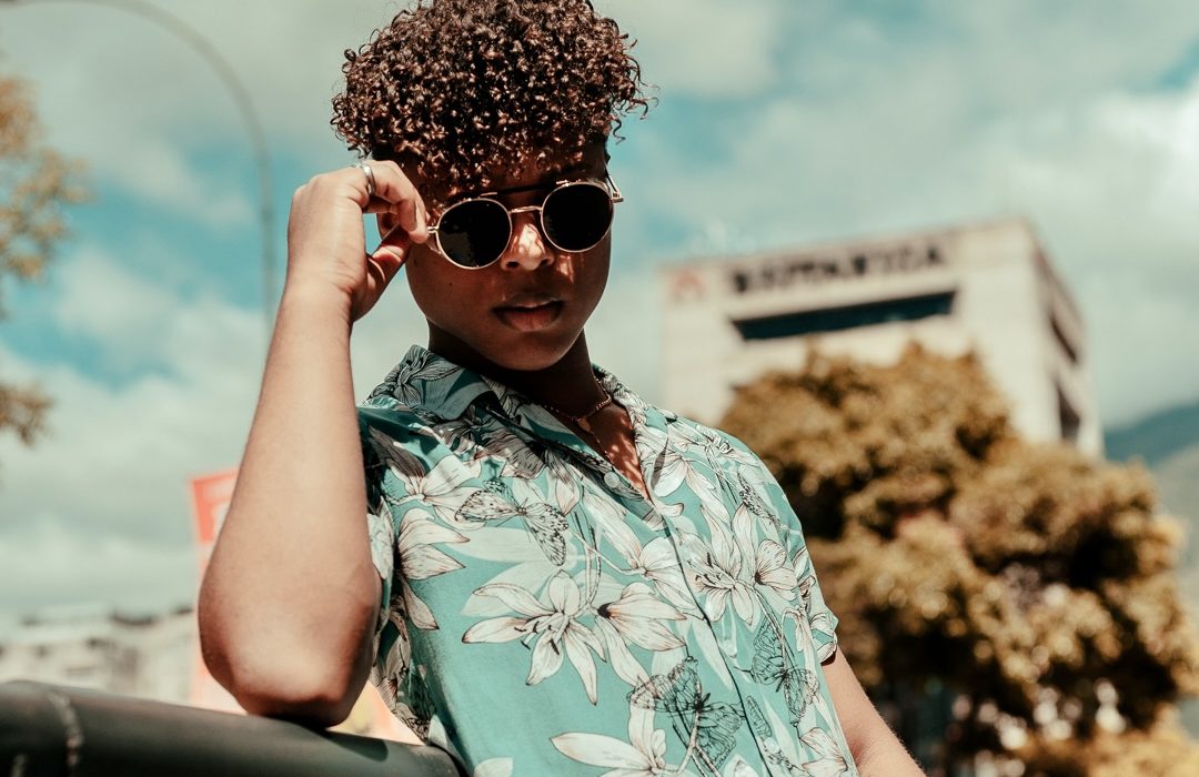 “Un Amor Como el Mío” de Rayner es la #1 de la Radio Nacional Venezolana