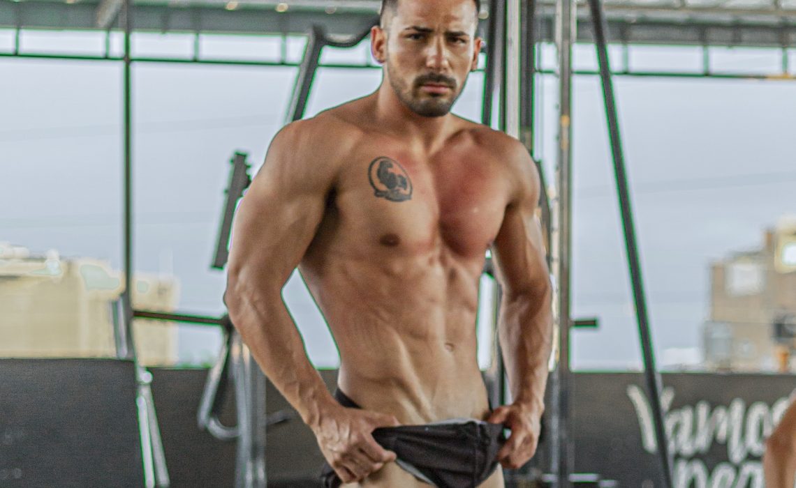 Fano Mutante: El Entrenador Fitness que Causa Furor en Latinoamérica