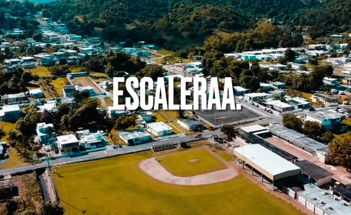 Escaleraa Habla en “Kódigos” Para su Gente