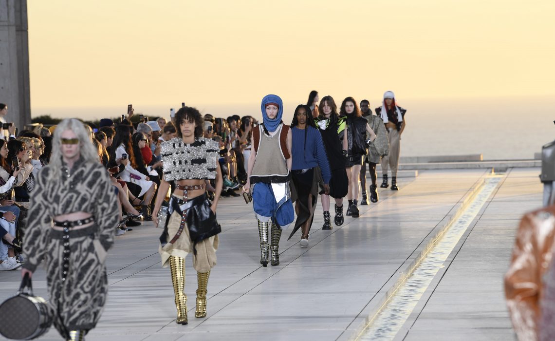 Louis Vuitton Presentó su Desfile Women Cruise 2023