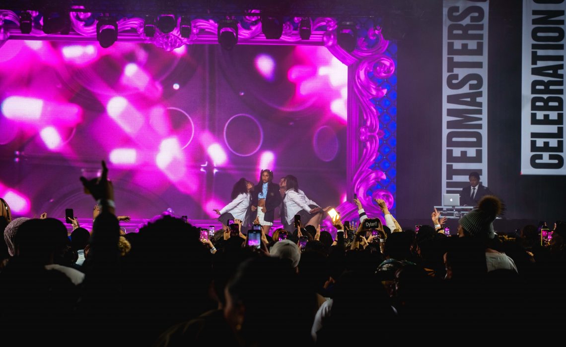 Tokischa Se Presenta en la Fiesta de la Independencia de UnitedMasters en la Semana de los Grammy