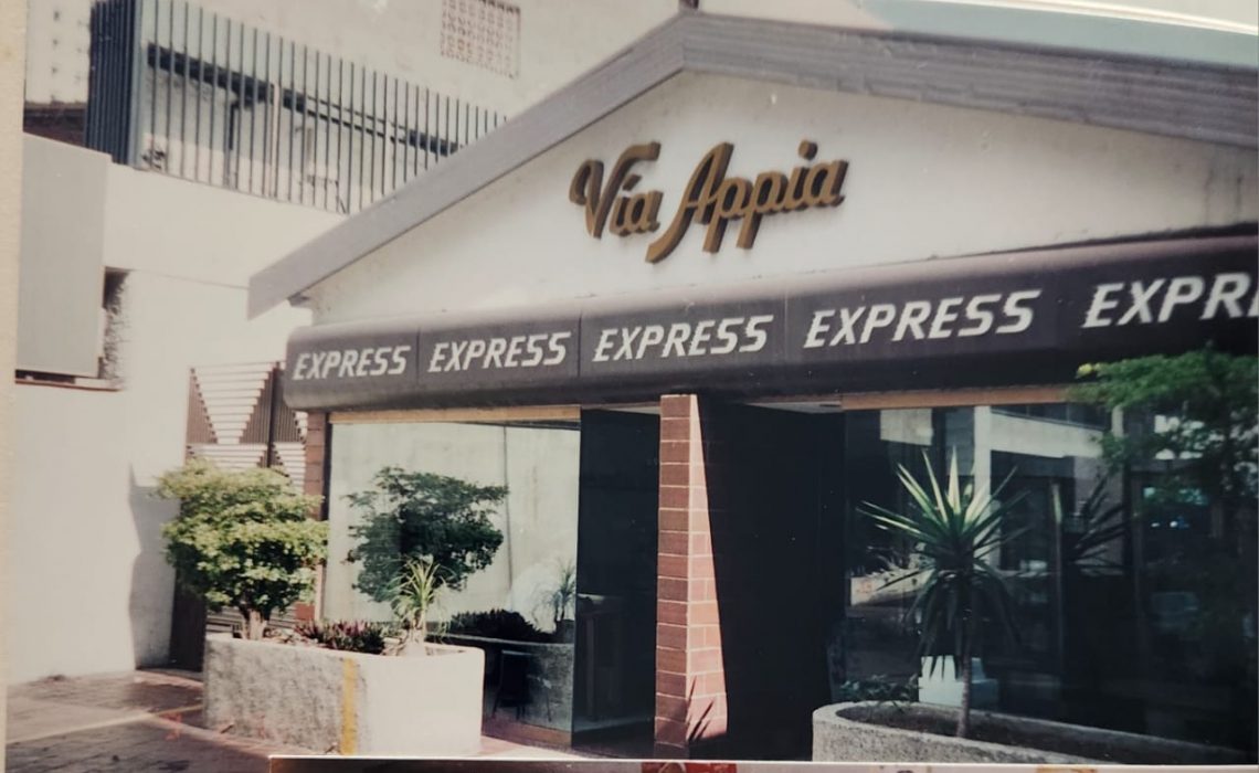 Vía Appia: 40 Años de Tradición Italiana
