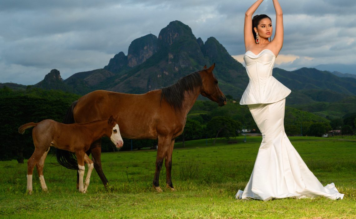 La Misteriosa Belleza de Britney Wiedeman da la Pelea por la Corona del Miss Guárico 2024