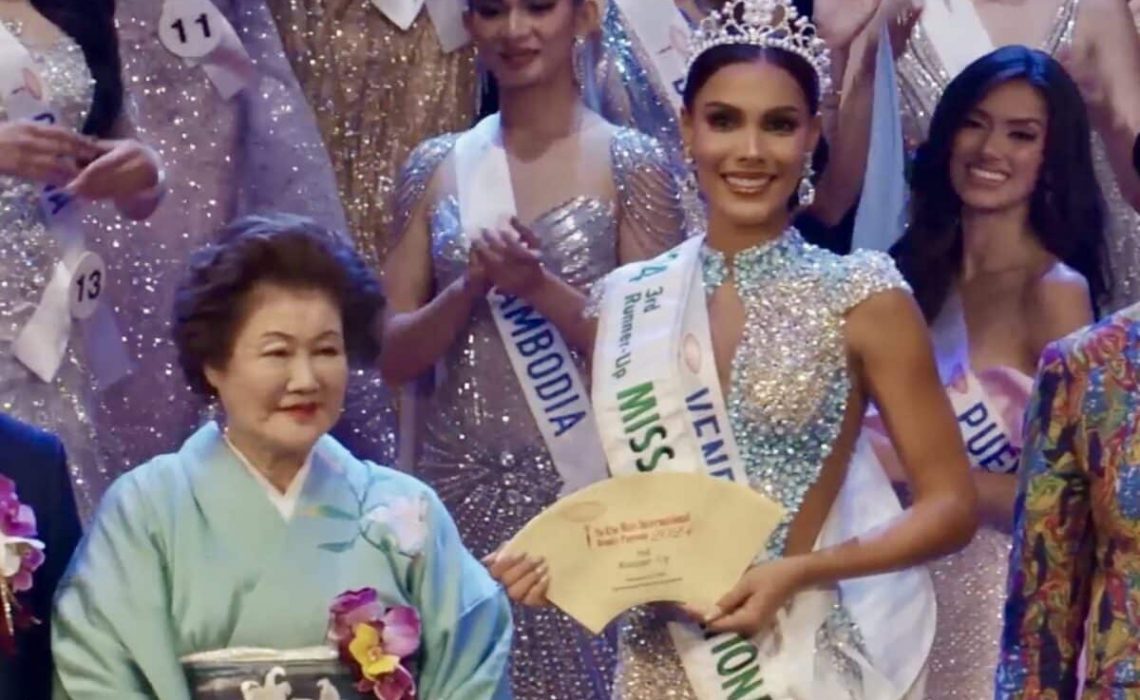 Sakra Guerrero quedó como tercera finalista del Miss International 2024