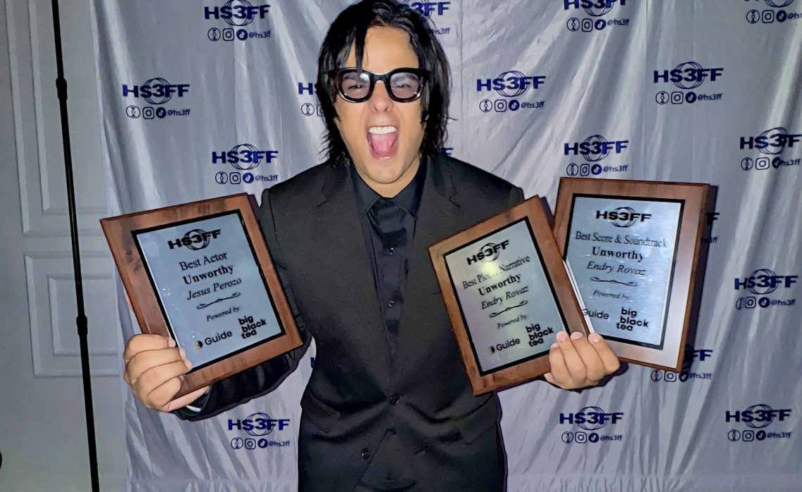 El cortometraje “Indignos” grabado en Venezuela y dirigido por Endry Rovaz, se lleva 8 premios en festivales de cine