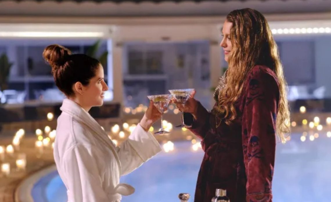 Blake Lively y Anna Kendrick se reúnen en el tráiler de Another simple favor (Otro pequeño favor)
