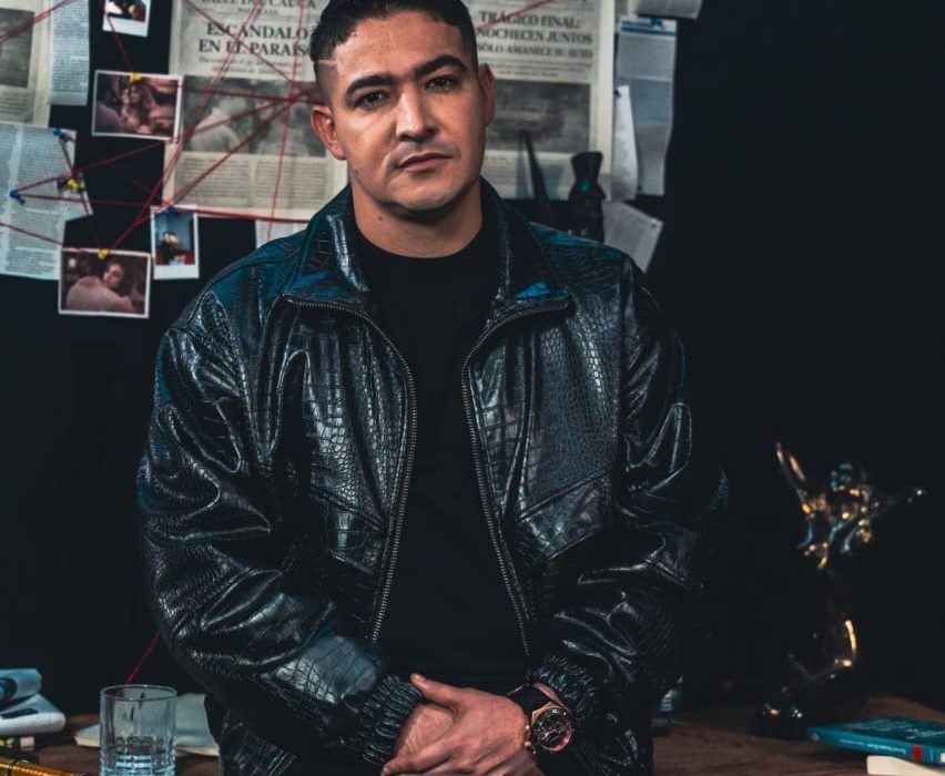 Julián Daza abre fuerte el 2026 con “Si La Ves”