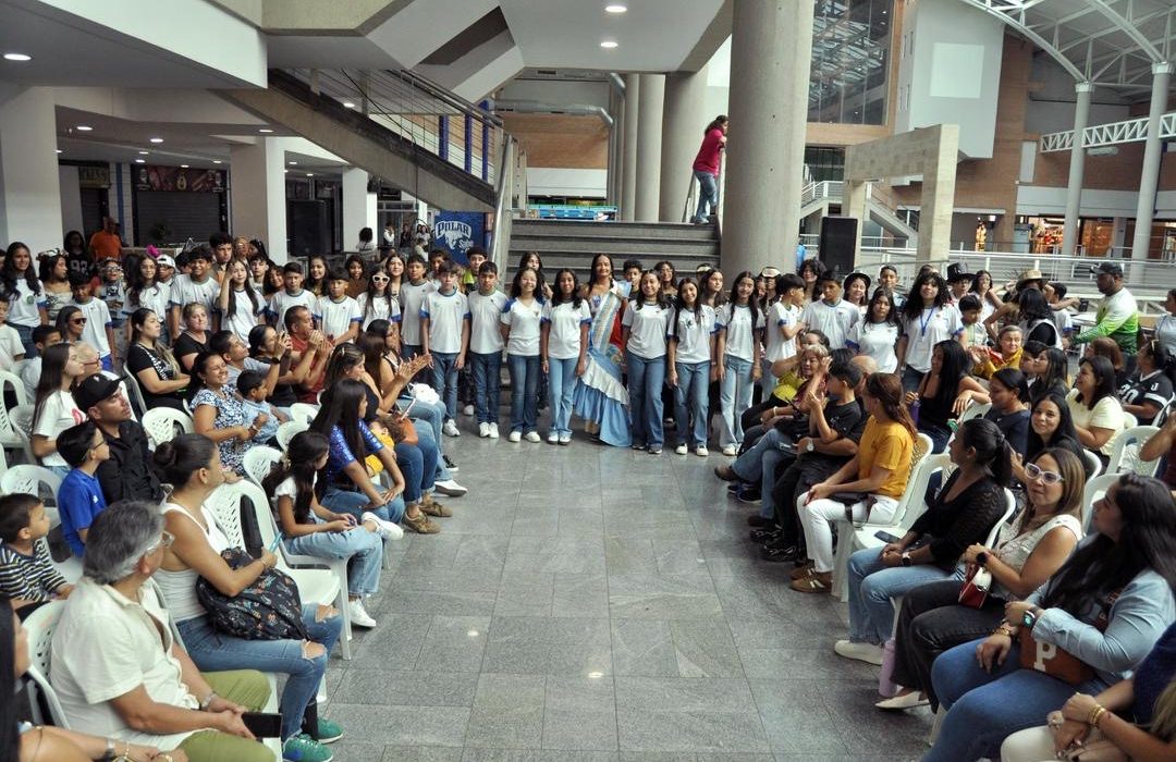 Bio Gala Santa Rosa 2026: Una exhibición de emprendimiento y reciclaje que trasciende las aulas de clase