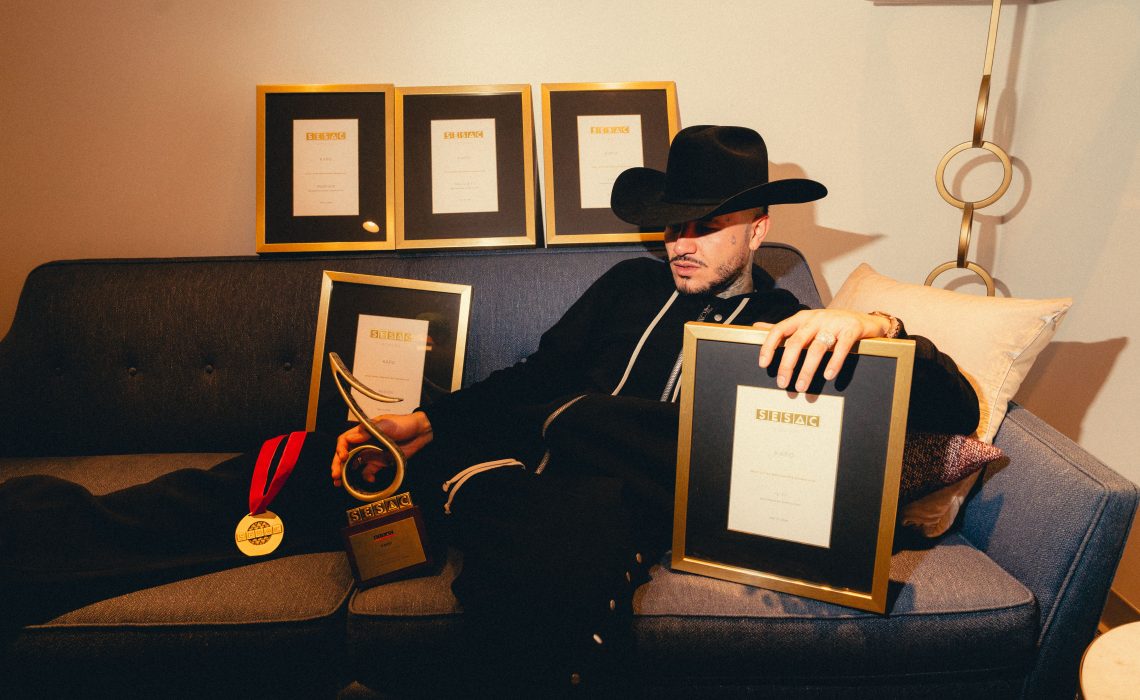 Kapo recibe reconocimiento como “Pop/Latin Rhythm Songwriter of the Year ” en los SESAC Awards