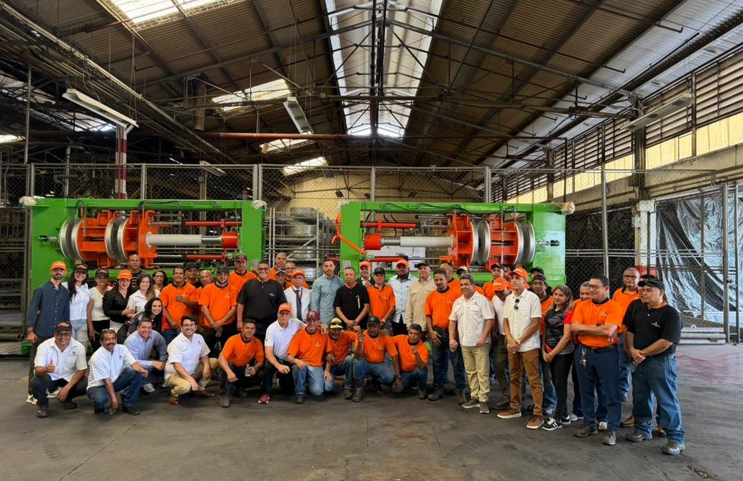 “Parque Industrial Caucho” inicia producción de cauchos para motocicletas en Venezuela