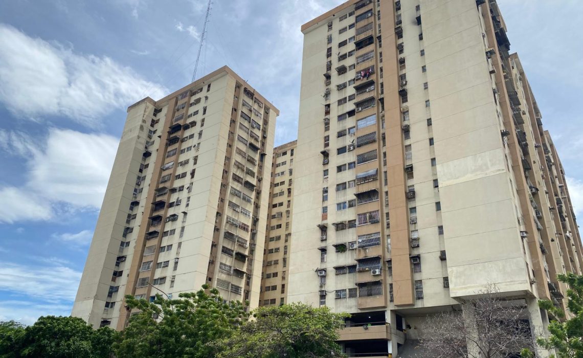 Edificaciones de Aragua bajo vigilancia ante afectaciones por el doble terremoto