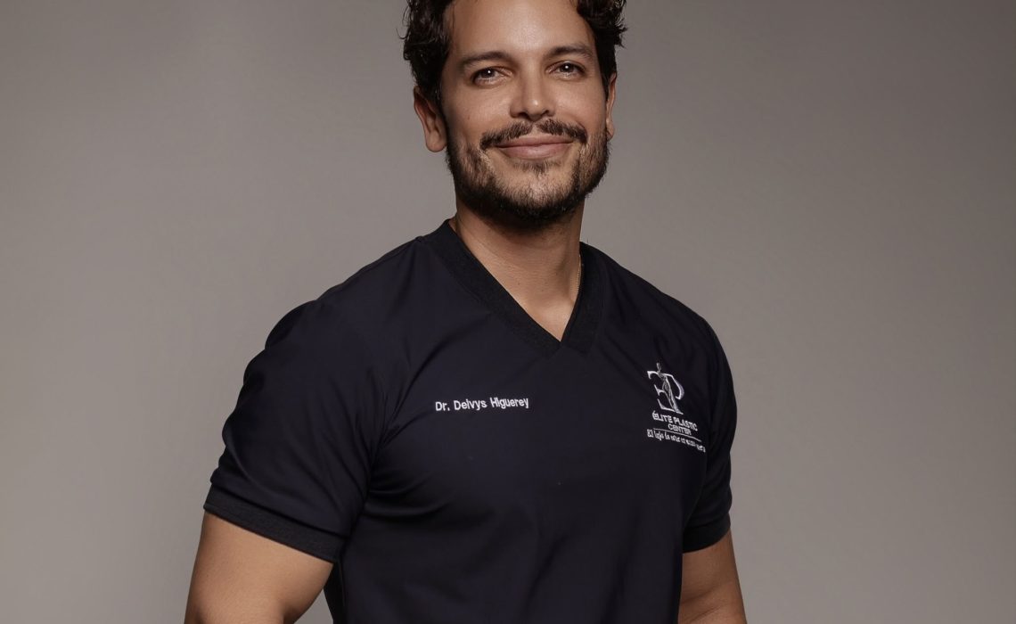 De Venezuela a España: El cirujano plástico Deivys Higuerey desarrolla técnicas propias y lleva la innovación estética a Caracas