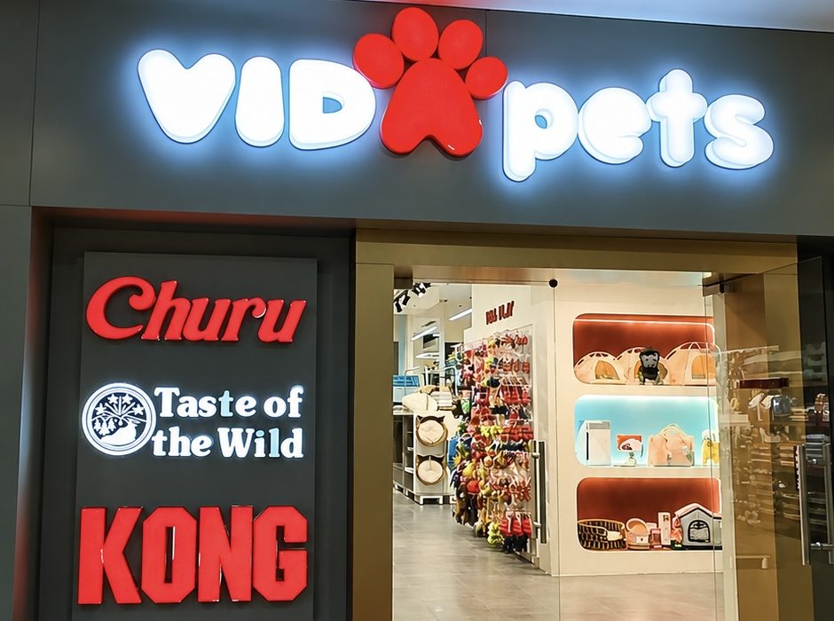 Vidapets celebró la apertura de su tienda en C.C. Líder con una experiencia cinematográfica pet friendly